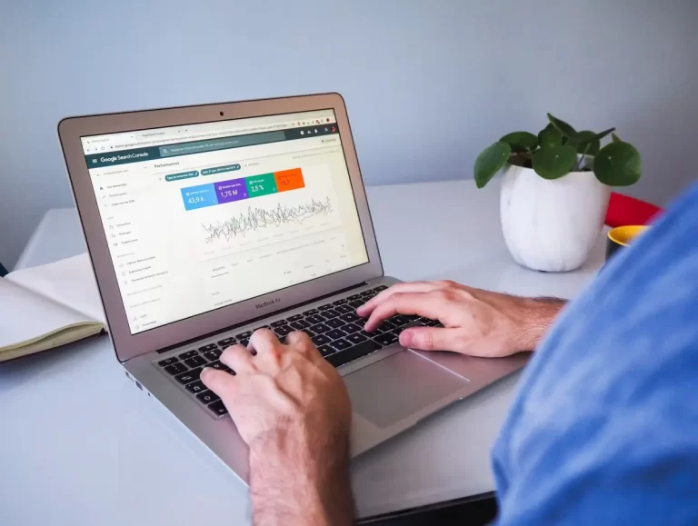The WooCommerce Duplicate Content Trap: How to Optimize Product Variations for SEO
